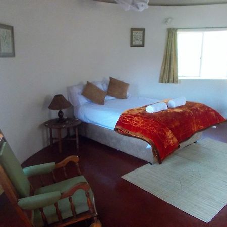 Limerick cottages Bulawayo Exteriör bild