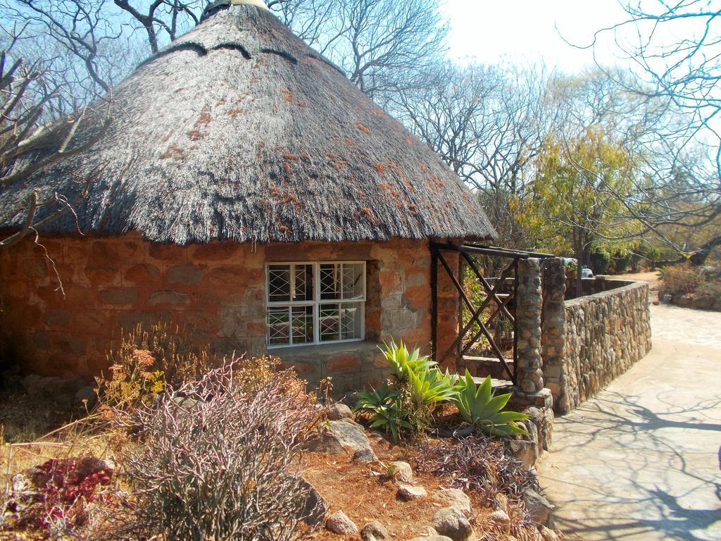 Limerick cottages Bulawayo Exteriör bild